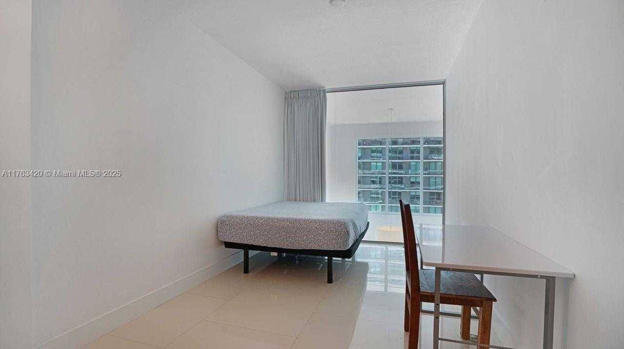 Small Image of 60 SOUTH WEST 13TH ST #3820, Miami Number 8