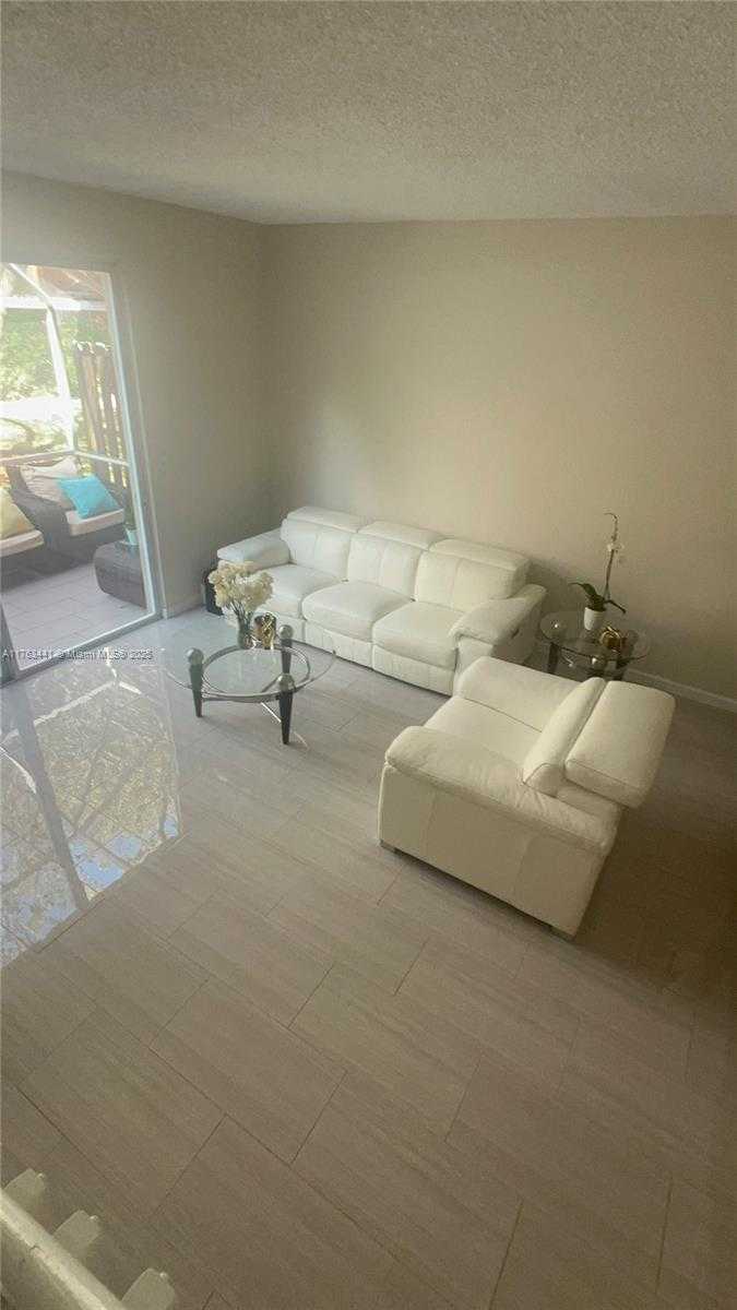 Small Image of 1597 BARCELONA WAY #2-32, Weston Number 14