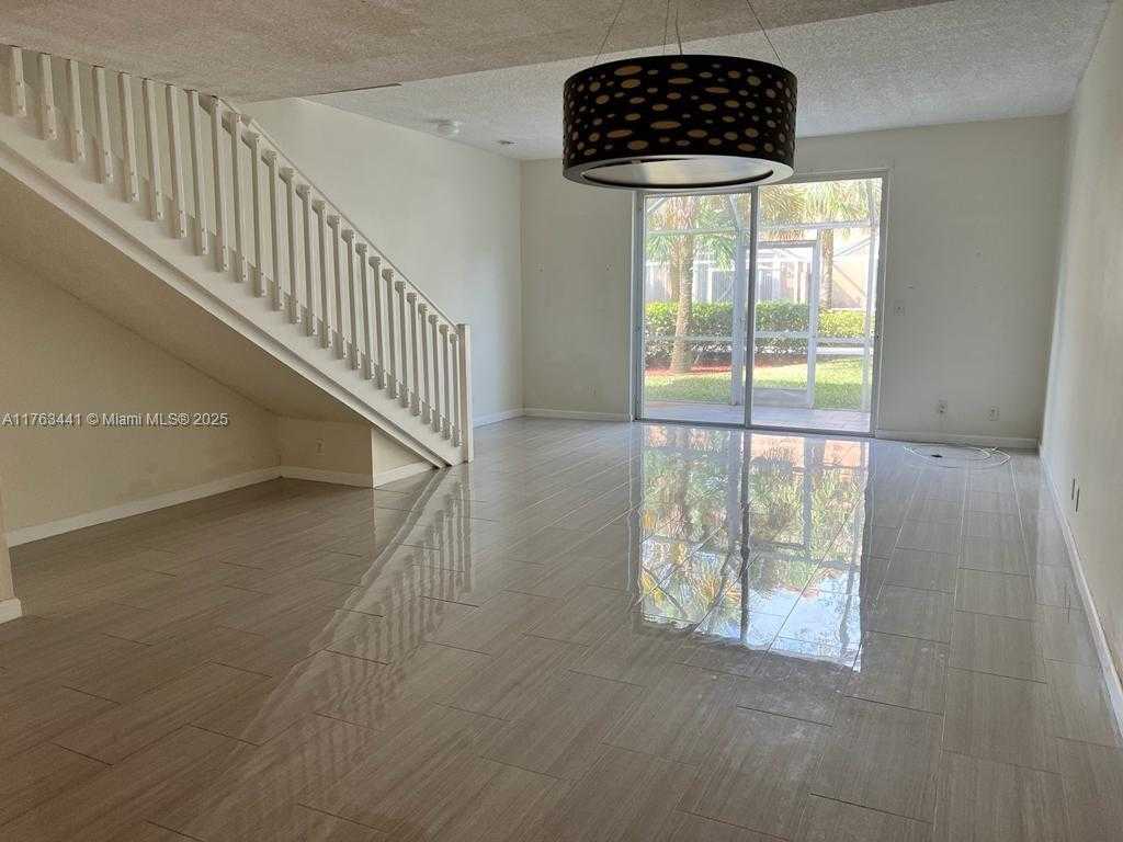 Small Image of 1597 BARCELONA WAY #2-32, Weston Number 2