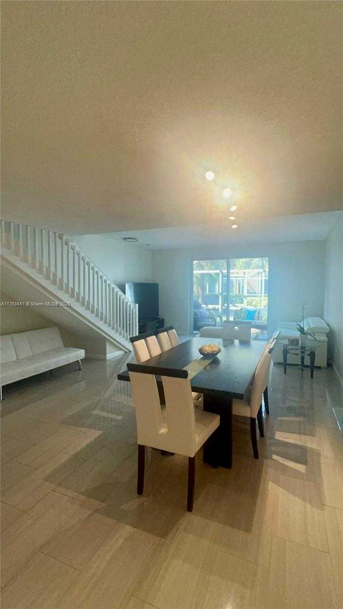 Small Image of 1597 BARCELONA WAY #2-32, Weston Number 3