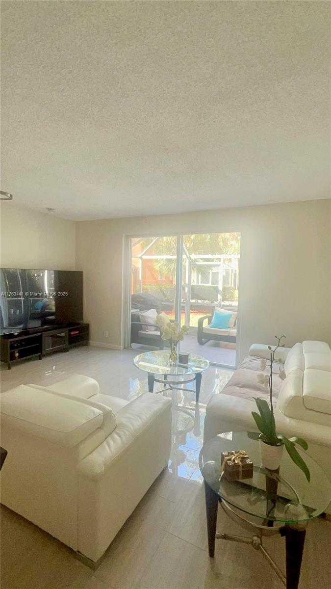 Small Image of 1597 BARCELONA WAY #2-32, Weston Number 4