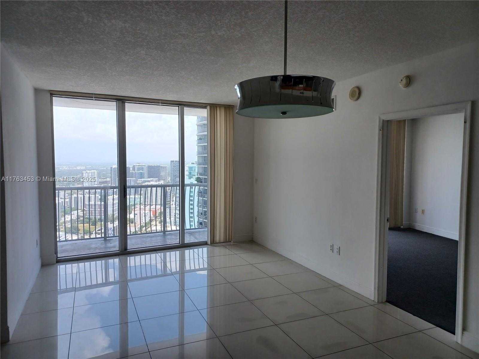 Small Image of 1750 NORTH BAYSHORE DR #5111, Miami Number 3