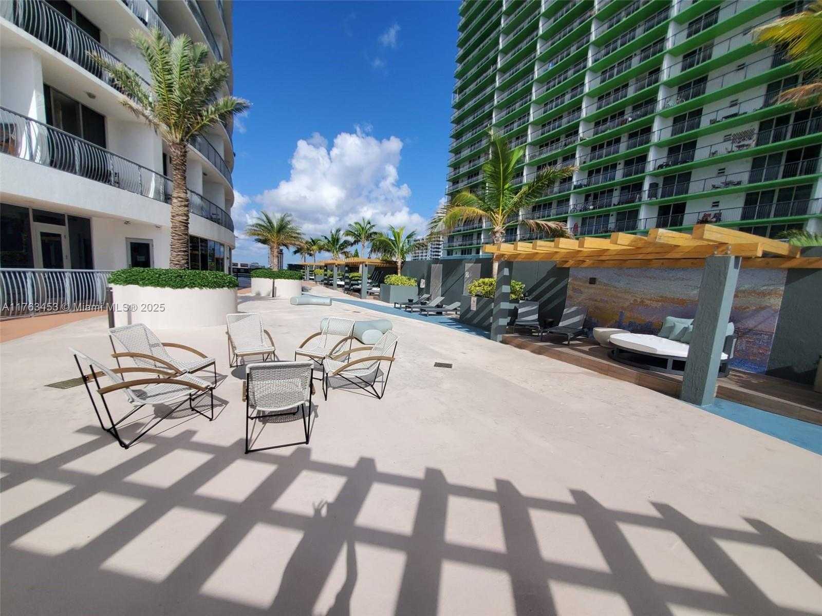 Small Image of 1750 NORTH BAYSHORE DR #5111, Miami Number 7