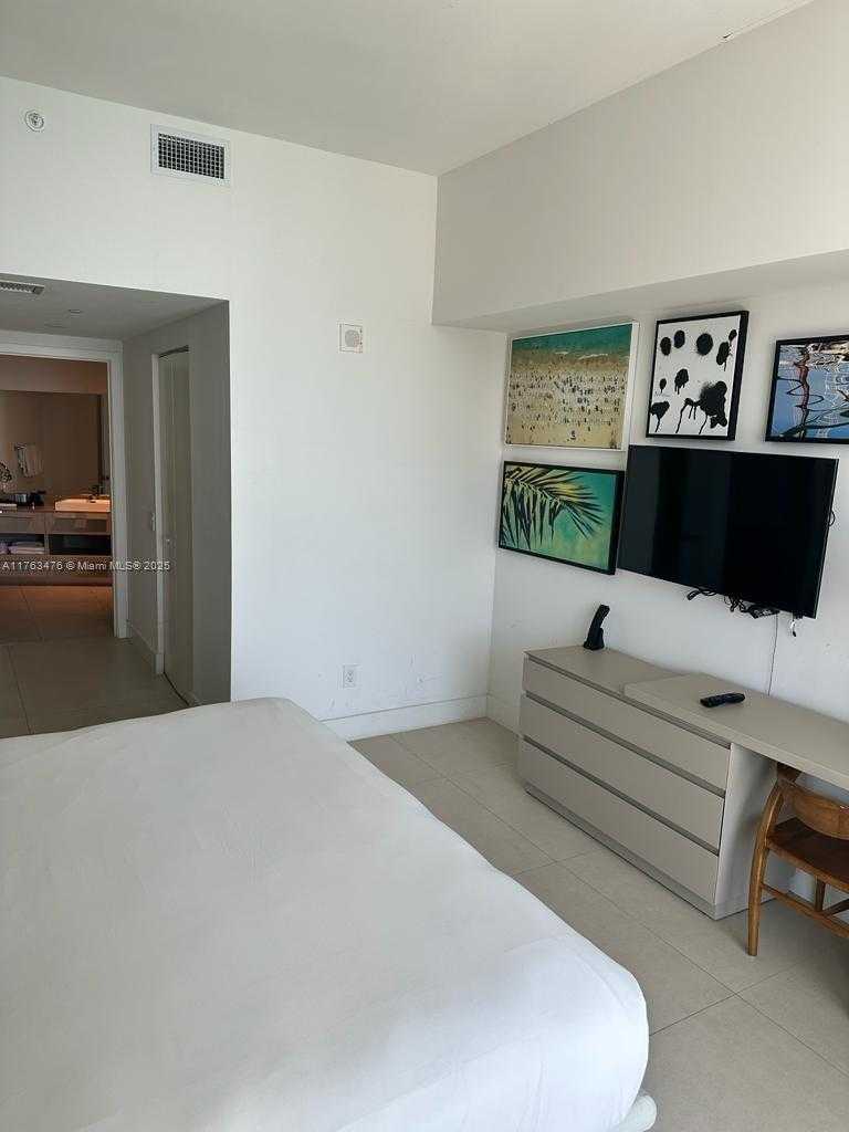 Small Image of 4111 SOUTH OCEAN DR #MPH5, Hollywood Number 10