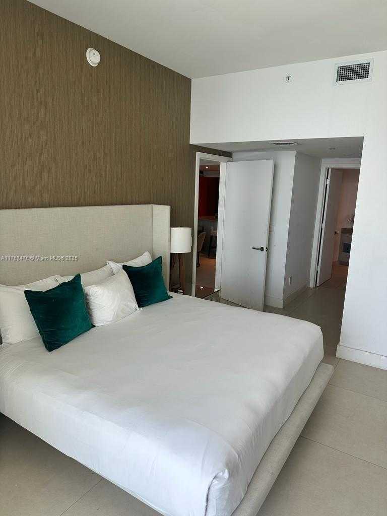 Small Image of 4111 SOUTH OCEAN DR #MPH5, Hollywood Number 8