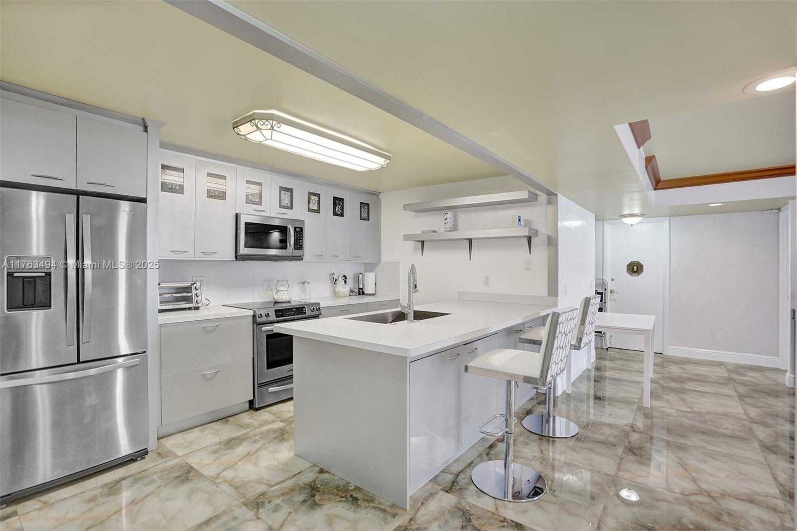 Small Image of 1410 SOUTH OCEAN DR #1102, Hollywood Number 2