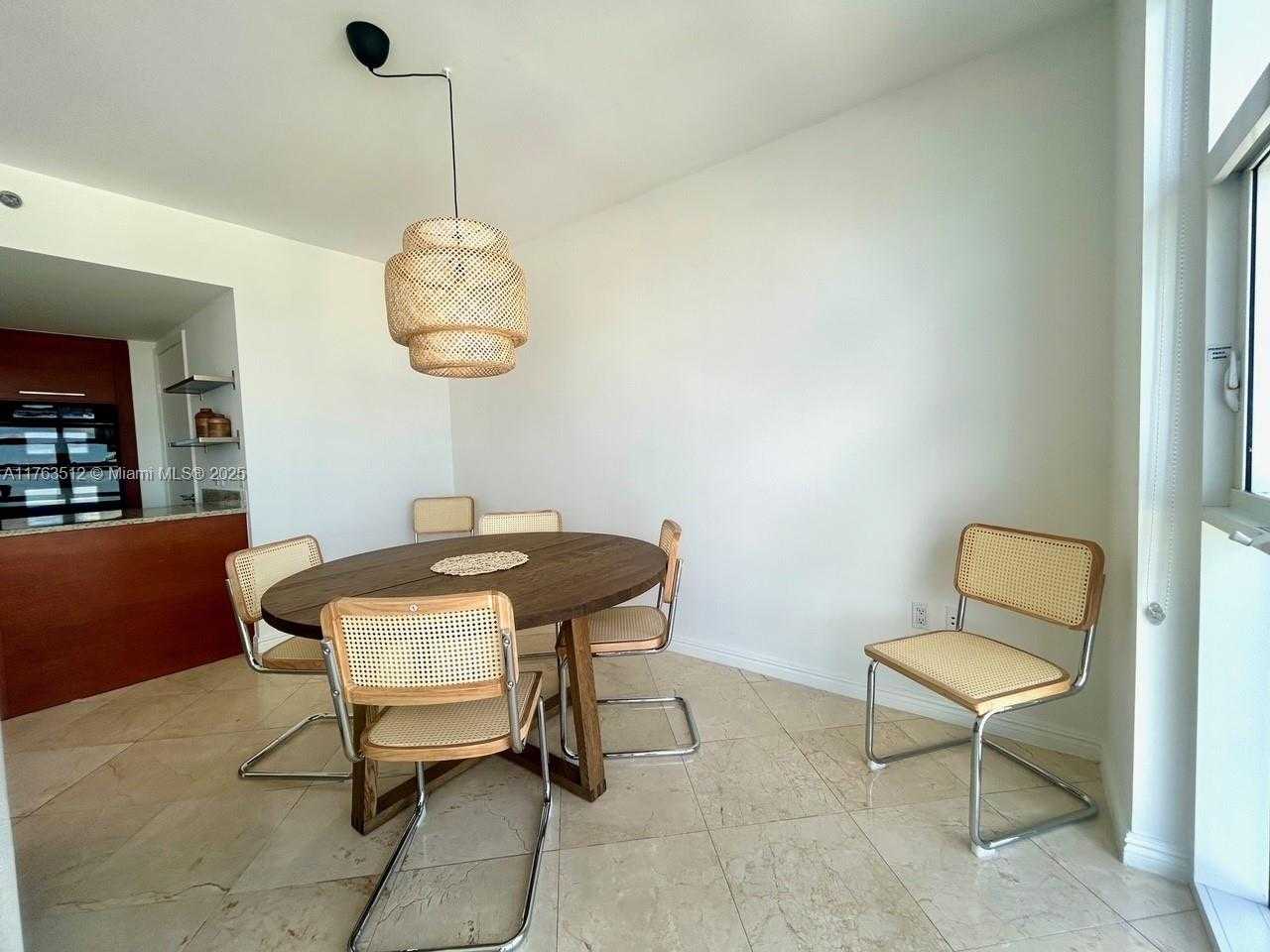 Small Image of 1830 SOUTH OCEAN DR #3707, Hallandale Beach Number 10