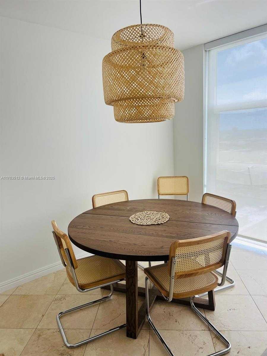 Small Image of 1830 SOUTH OCEAN DR #3707, Hallandale Beach Number 11