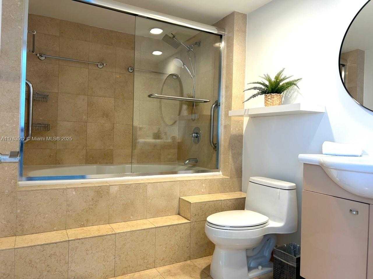 Small Image of 1830 SOUTH OCEAN DR #3707, Hallandale Beach Number 17