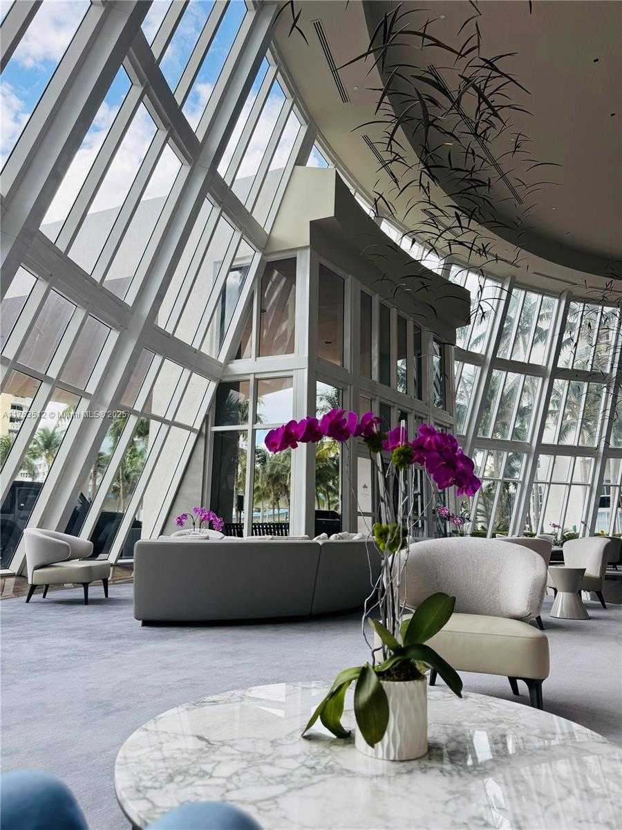 Small Image of 1830 SOUTH OCEAN DR #3707, Hallandale Beach Number 19