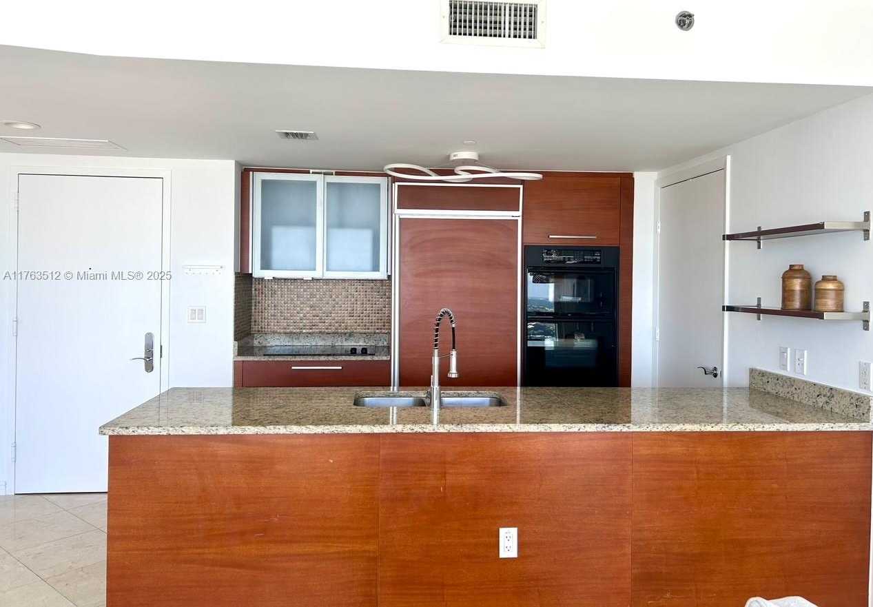 Small Image of 1830 SOUTH OCEAN DR #3707, Hallandale Beach Number 3