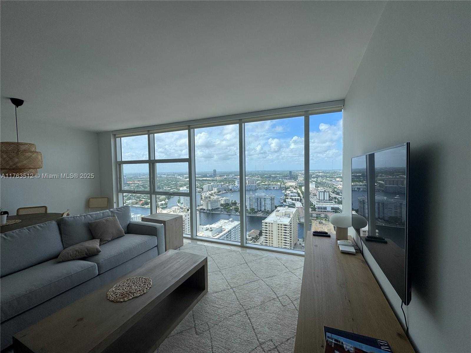 Small Image of 1830 SOUTH OCEAN DR #3707, Hallandale Beach Number 34