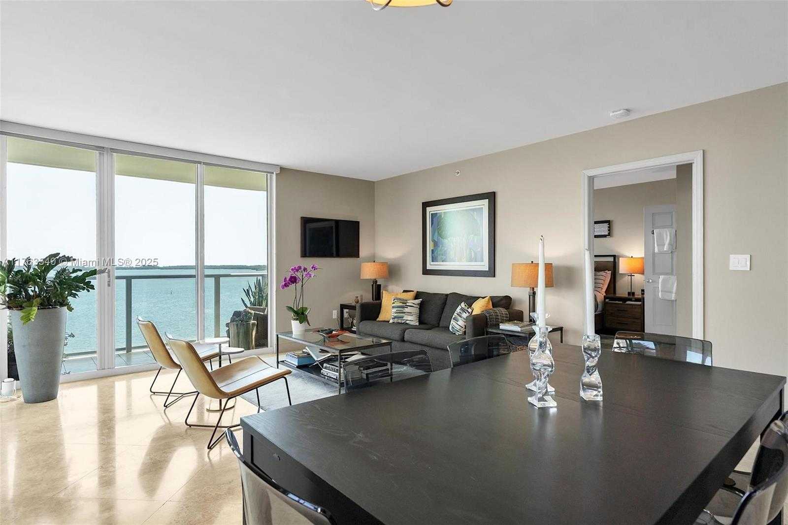 Small Image of 1155 BRICKELL BAY DR #710, Miami Number 15
