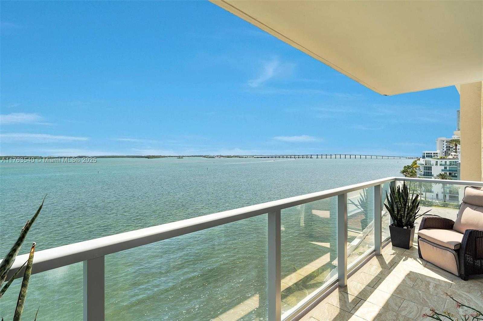 Small Image of 1155 BRICKELL BAY DR #710, Miami Number 4