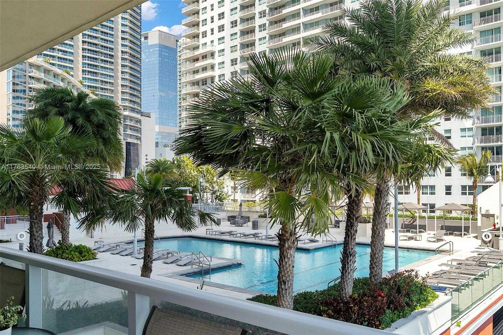 Small Image of 1155 BRICKELL BAY DR #710, Miami Number 5
