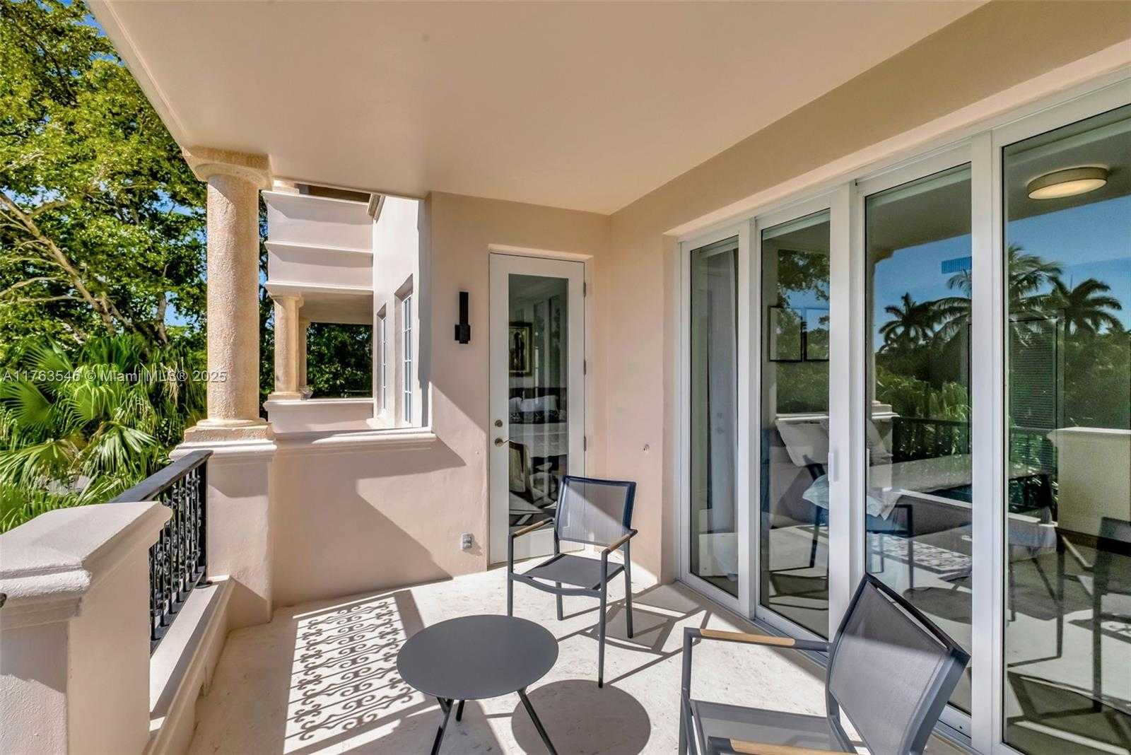 Small Image of 19136 FISHER ISLAND DR #19136, Miami Beach Number 31