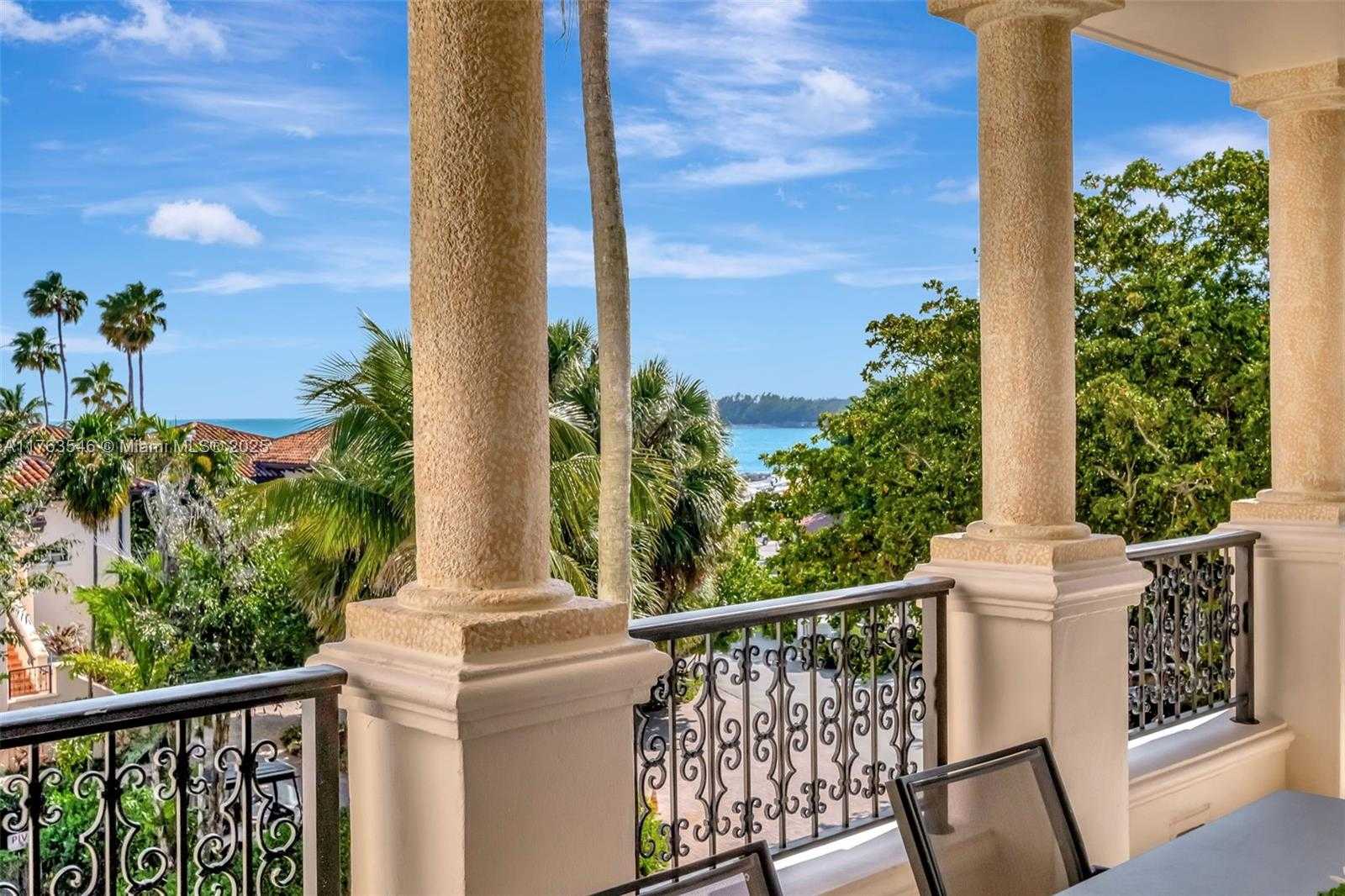 Small Image of 19136 FISHER ISLAND DR #19136, Miami Beach Number 8
