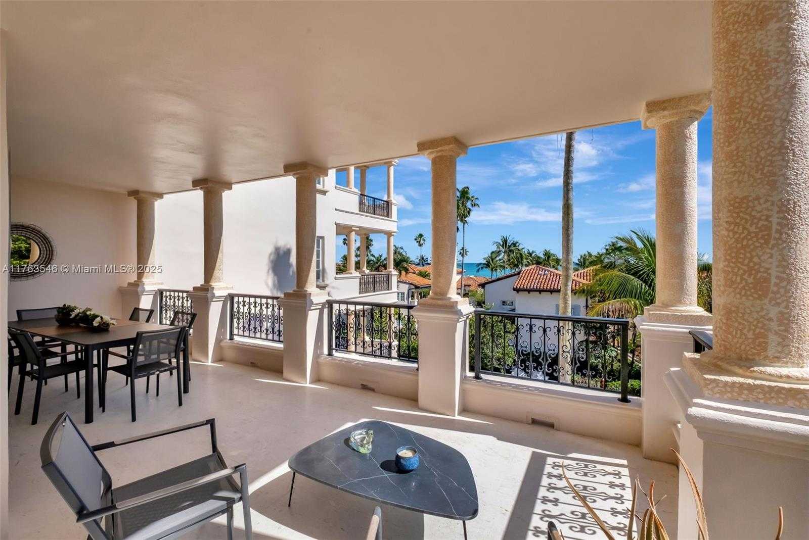 Small Image of 19136 FISHER ISLAND DR #19136, Miami Beach Number 9