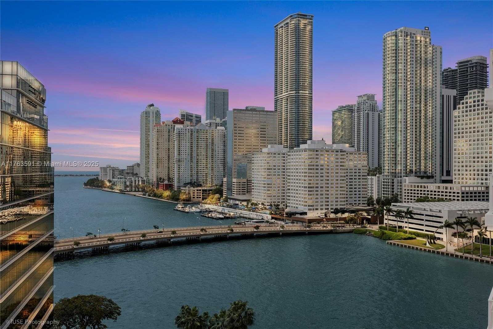 Small Image of 701 BRICKELL KEY BLVD #1510, Miami Number 19