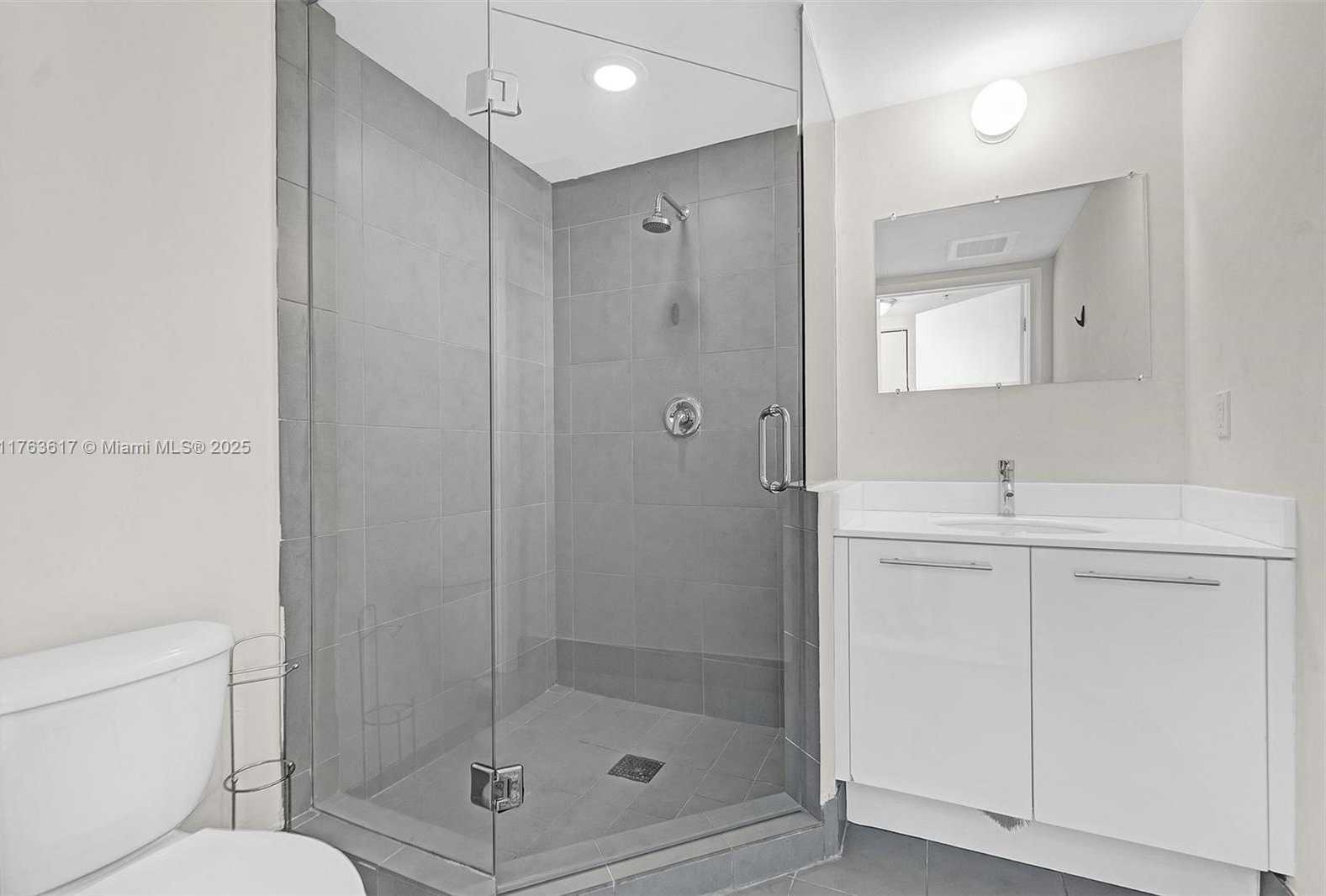 Small Image of 92 SOUTH WEST 3RD ST #1710, Miami Number 19