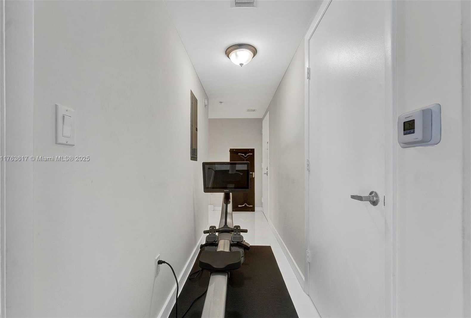 Small Image of 92 SOUTH WEST 3RD ST #1710, Miami Number 21