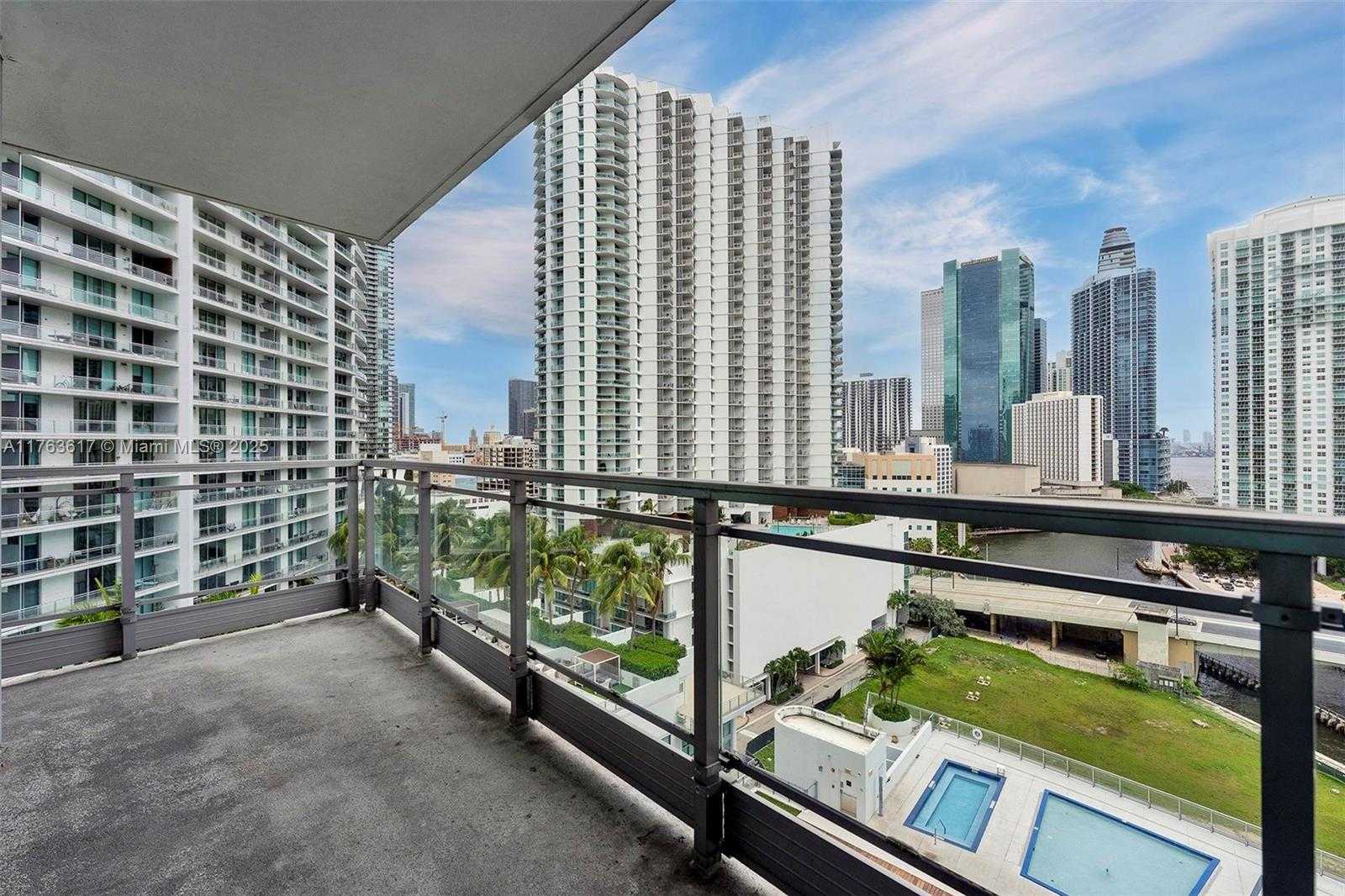 Small Image of 92 SOUTH WEST 3RD ST #1710, Miami Number 35