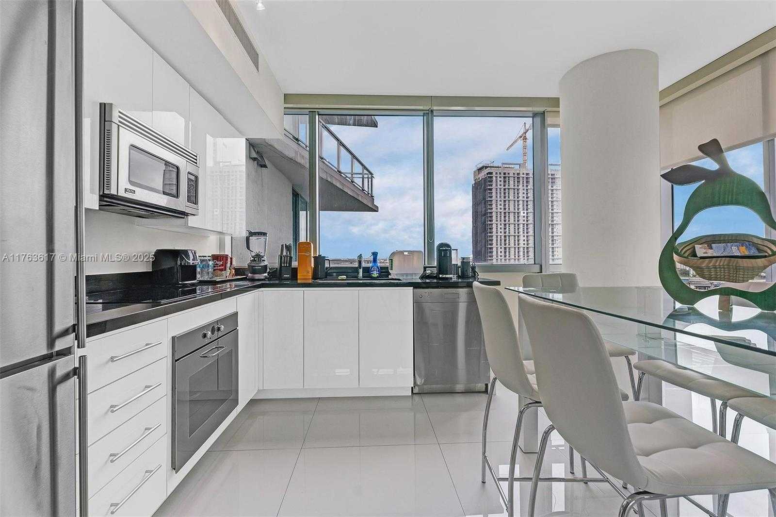 Small Image of 92 SOUTH WEST 3RD ST #1710, Miami Number 7