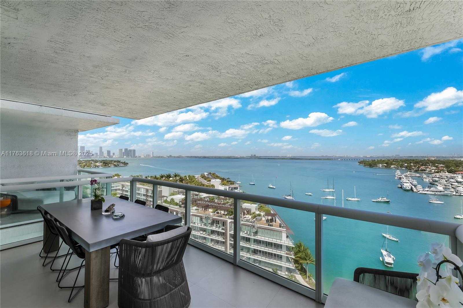 Small Image of 10 VENETIAN WAY #1503, Miami Beach Number 9