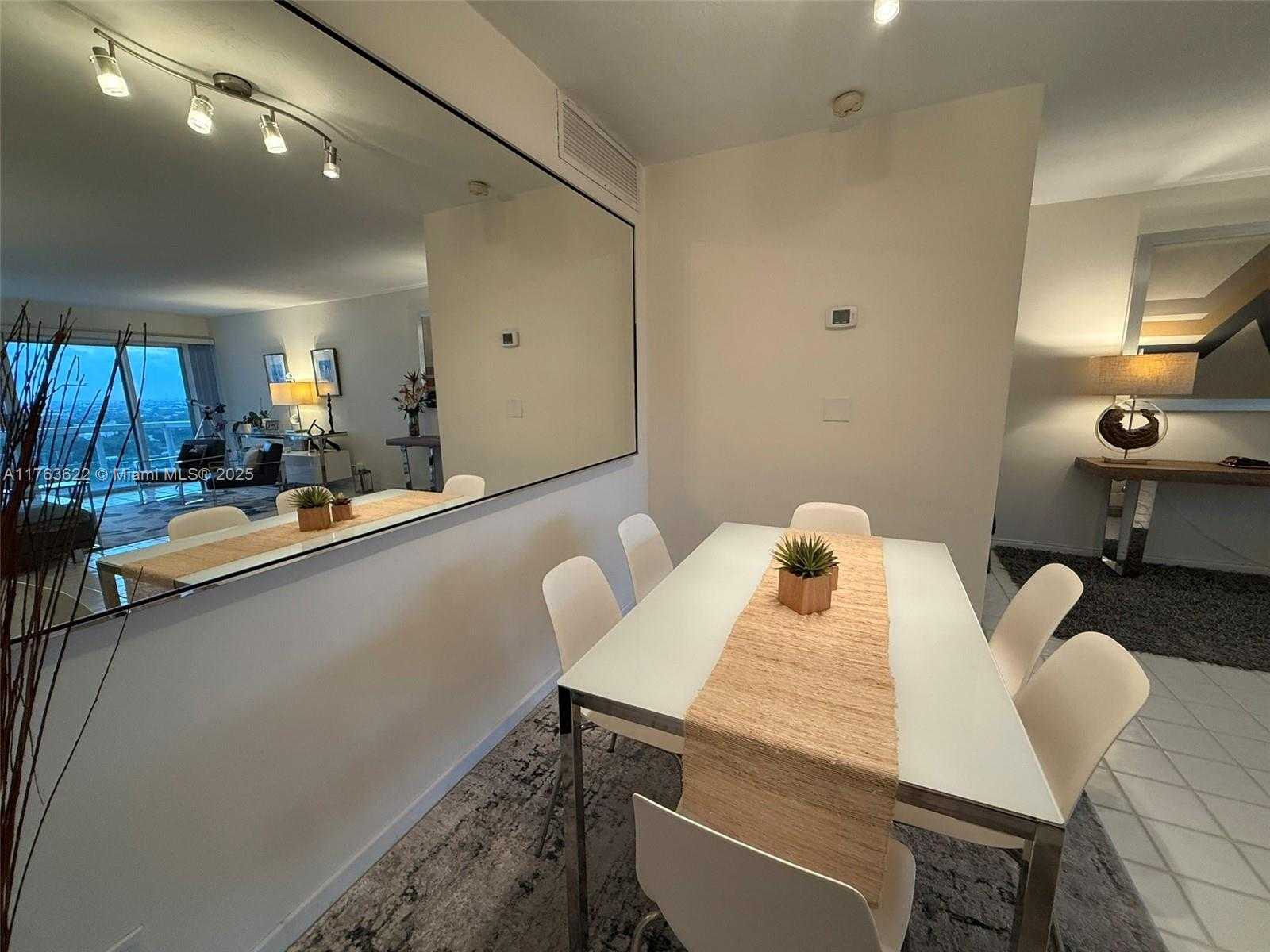 Small Image of 2451 BRICKELL AVE #20N, Miami Number 12