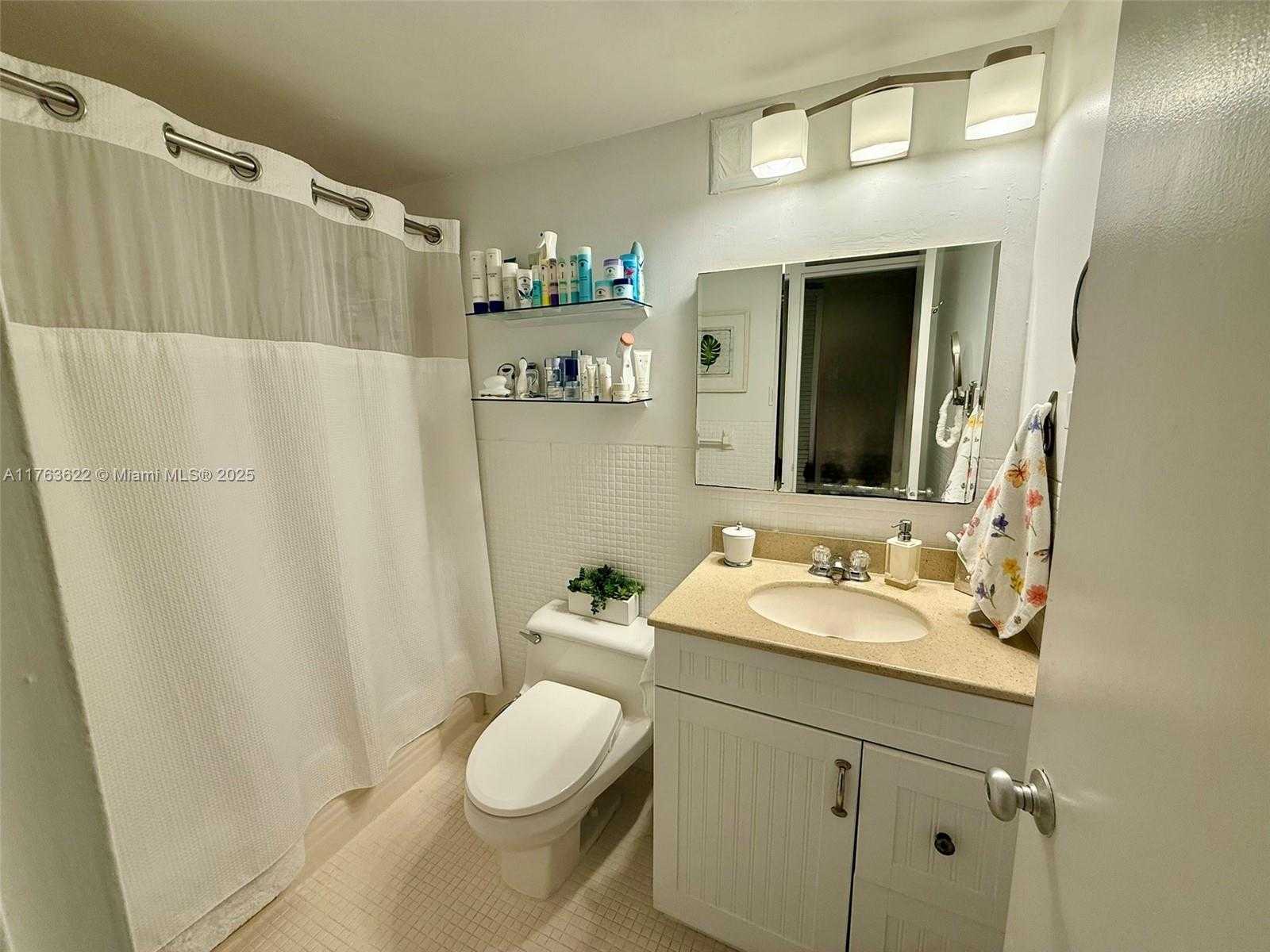 Small Image of 2451 BRICKELL AVE #20N, Miami Number 22