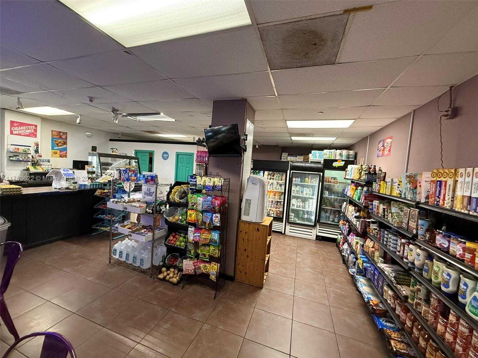 Small Image of 2451 BRICKELL AVE #20N, Miami Number 37