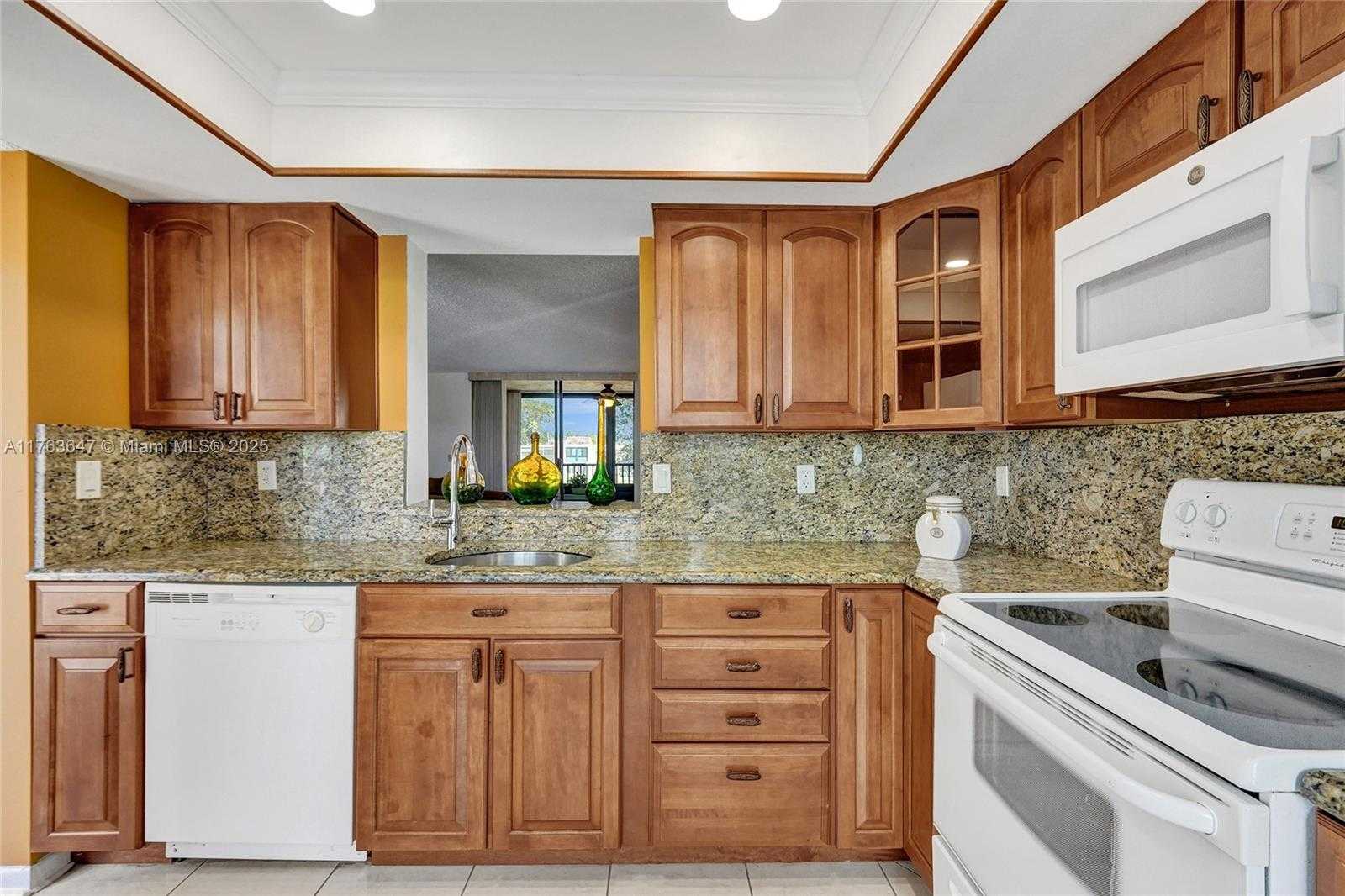 Small Image of 7311 NORTH WEST 18TH ST #204, Margate Number 6