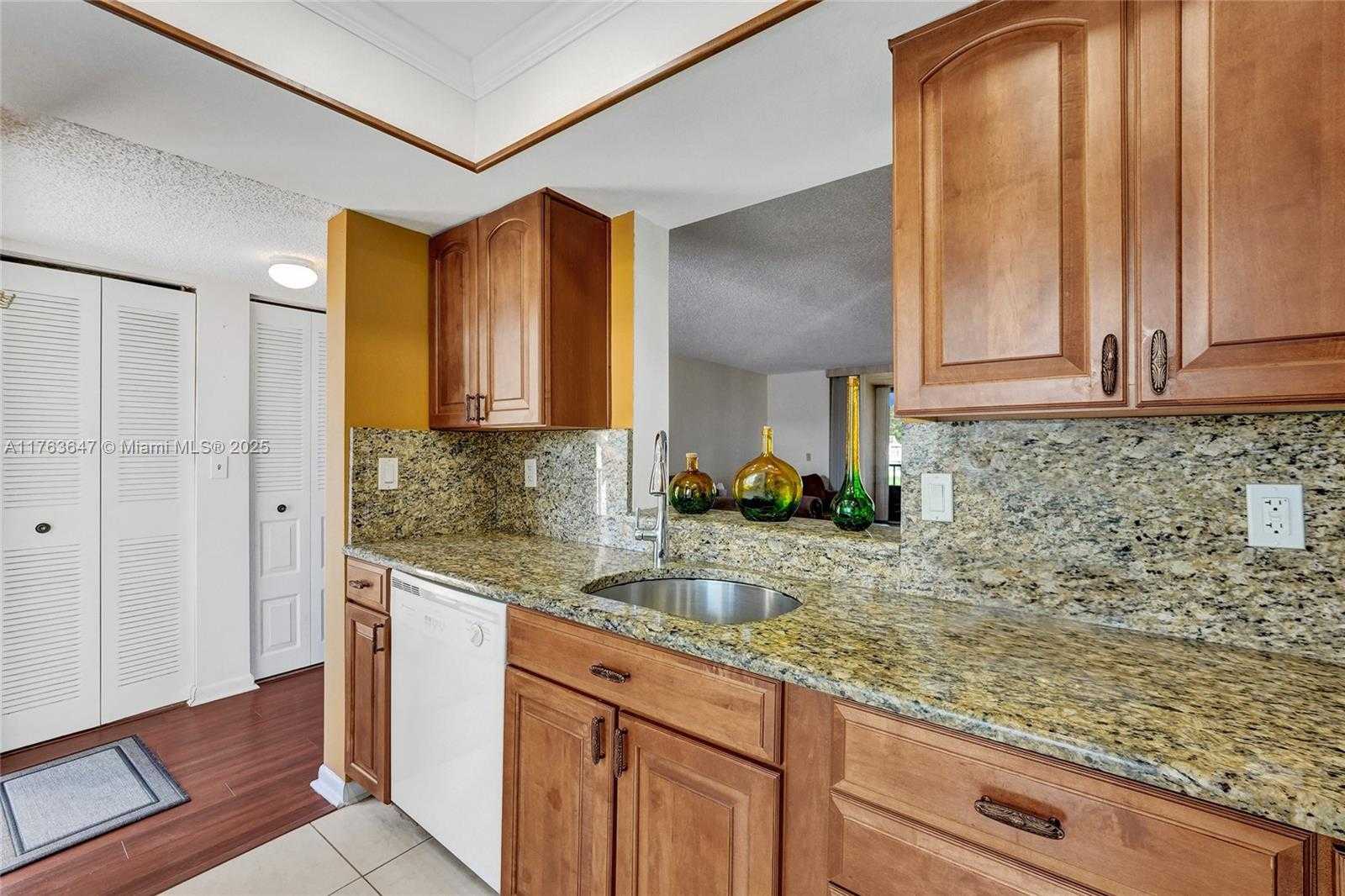 Small Image of 7311 NORTH WEST 18TH ST #204, Margate Number 9