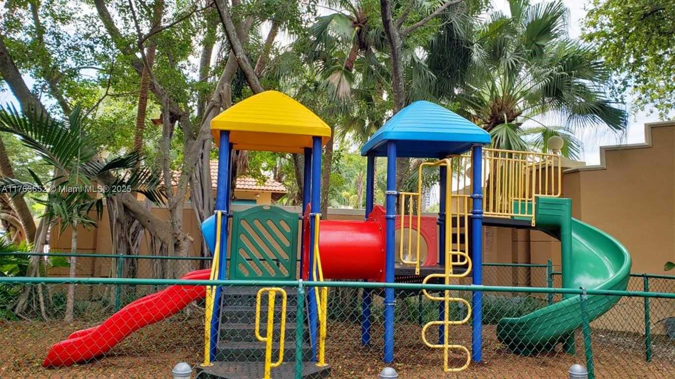Small Image of 19555 EAST COUNTRY CLUB DR #8108, Aventura Number 21