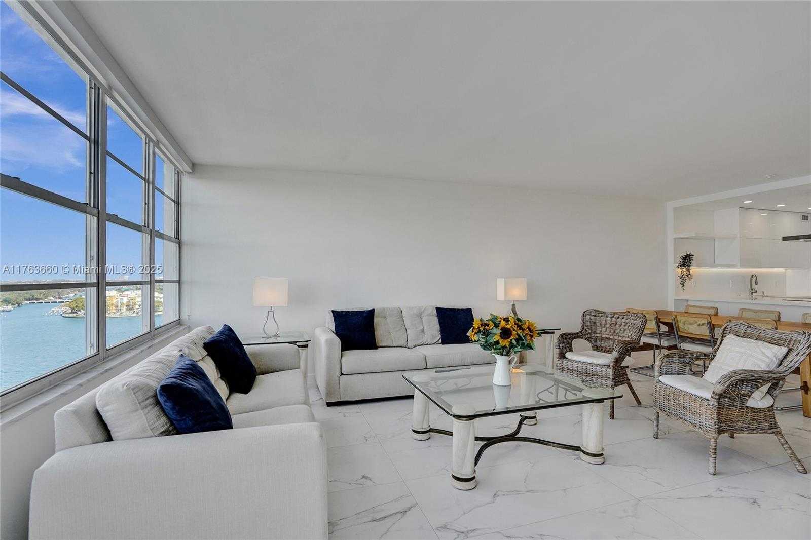 Small Image of 5700 COLLINS AVE #12E, Miami Beach Number 10