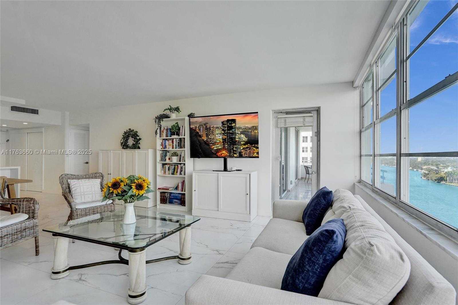 Small Image of 5700 COLLINS AVE #12E, Miami Beach Number 12