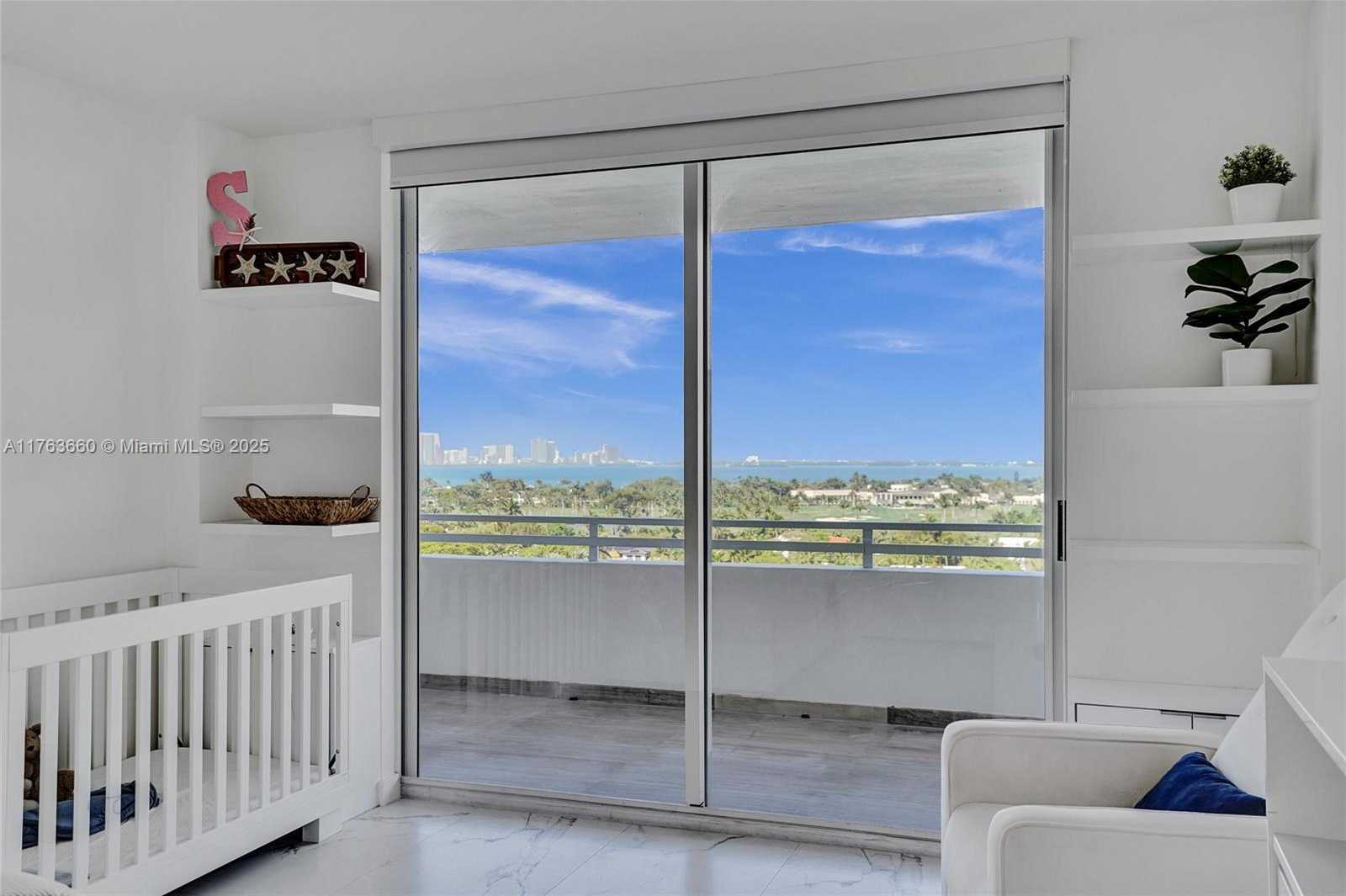 Small Image of 5700 COLLINS AVE #12E, Miami Beach Number 29