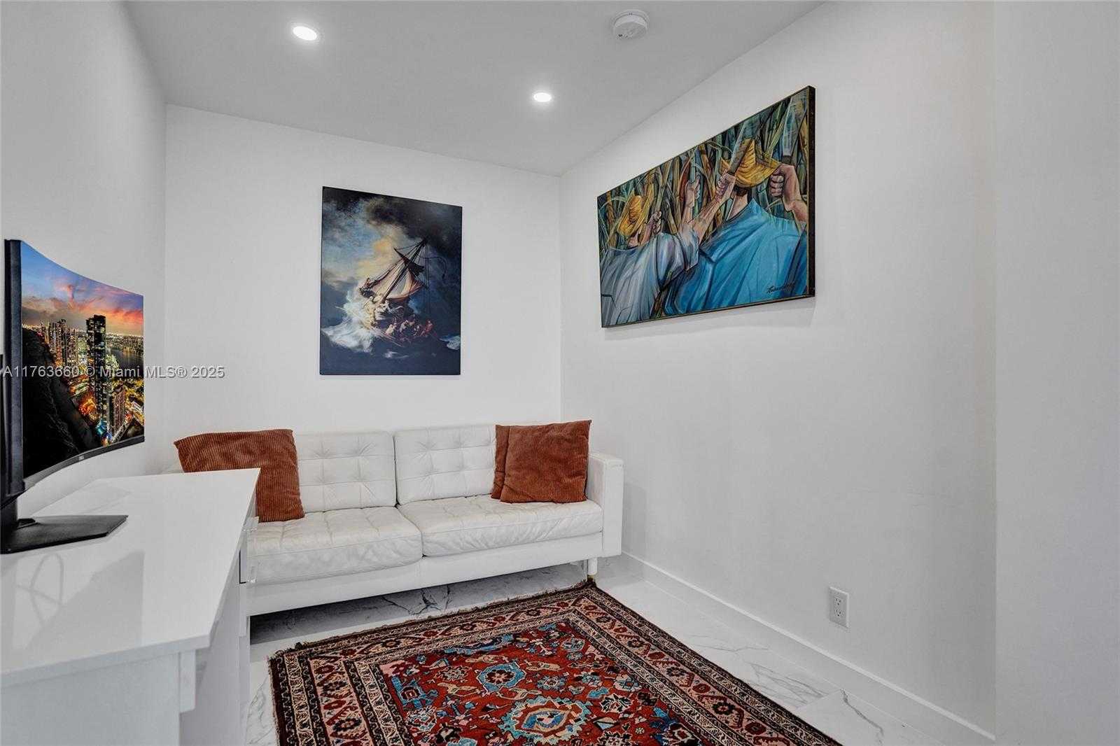 Small Image of 5700 COLLINS AVE #12E, Miami Beach Number 38