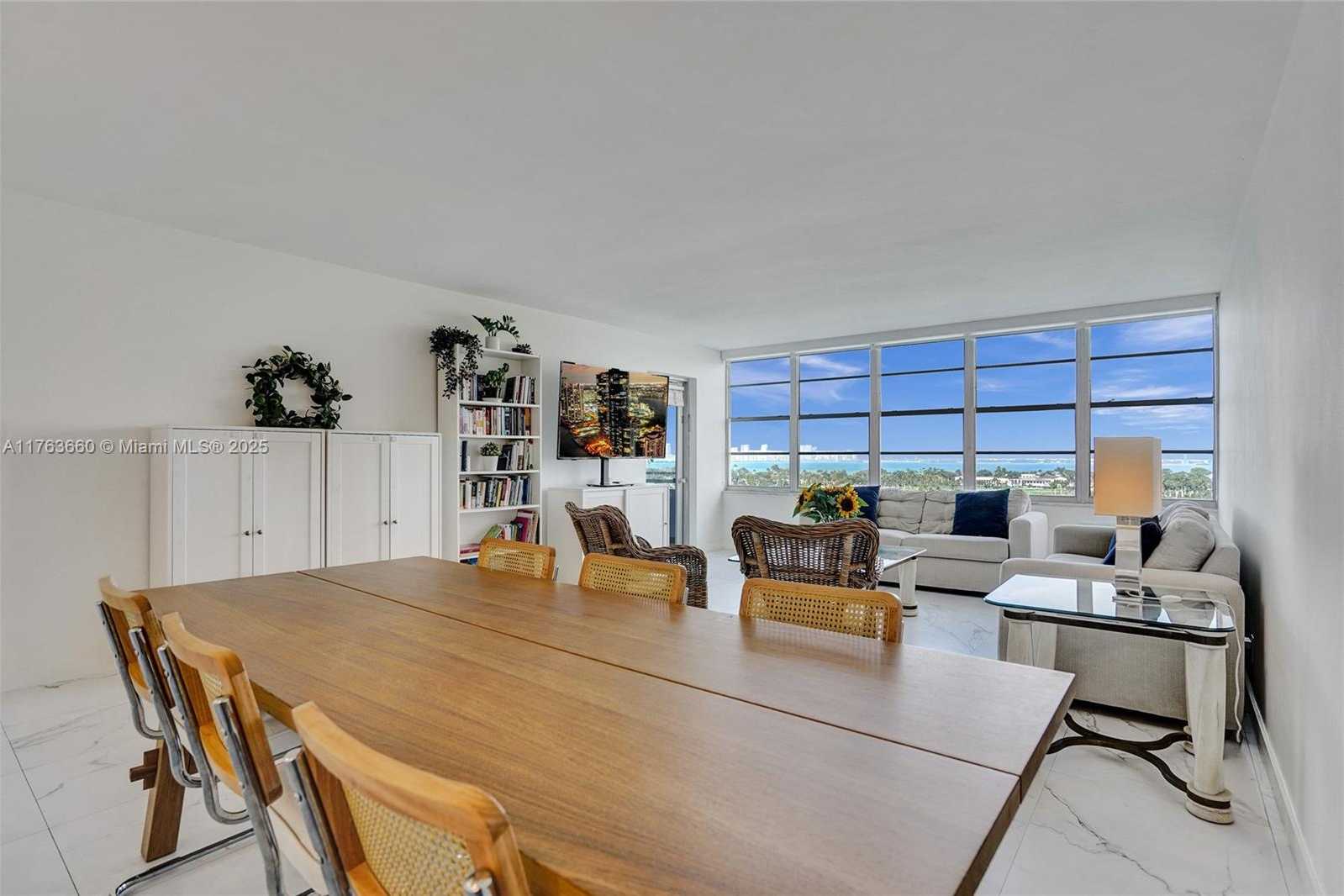 Small Image of 5700 COLLINS AVE #12E, Miami Beach Number 5