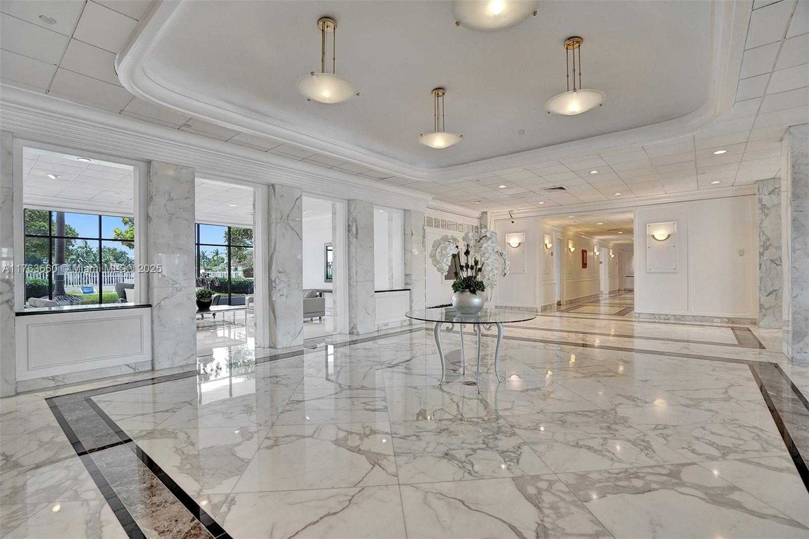 Small Image of 5700 COLLINS AVE #12E, Miami Beach Number 65