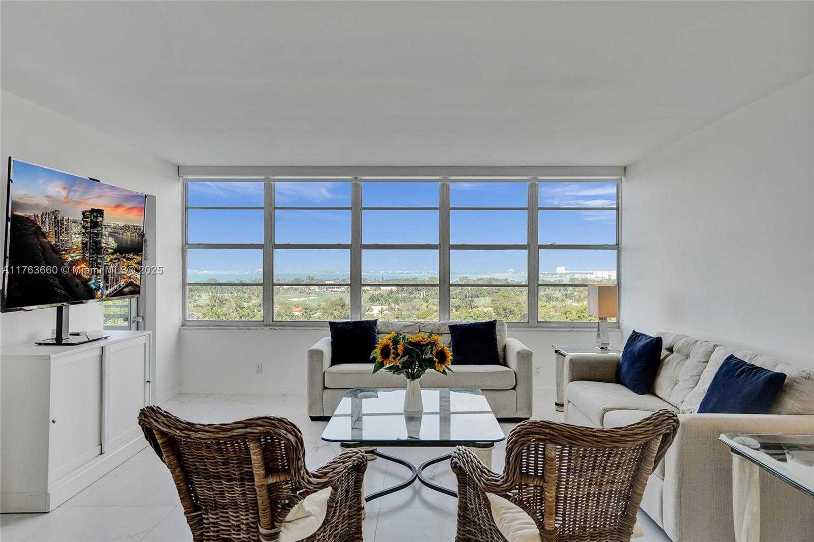 Small Image of 5700 COLLINS AVE #12E, Miami Beach Number 8