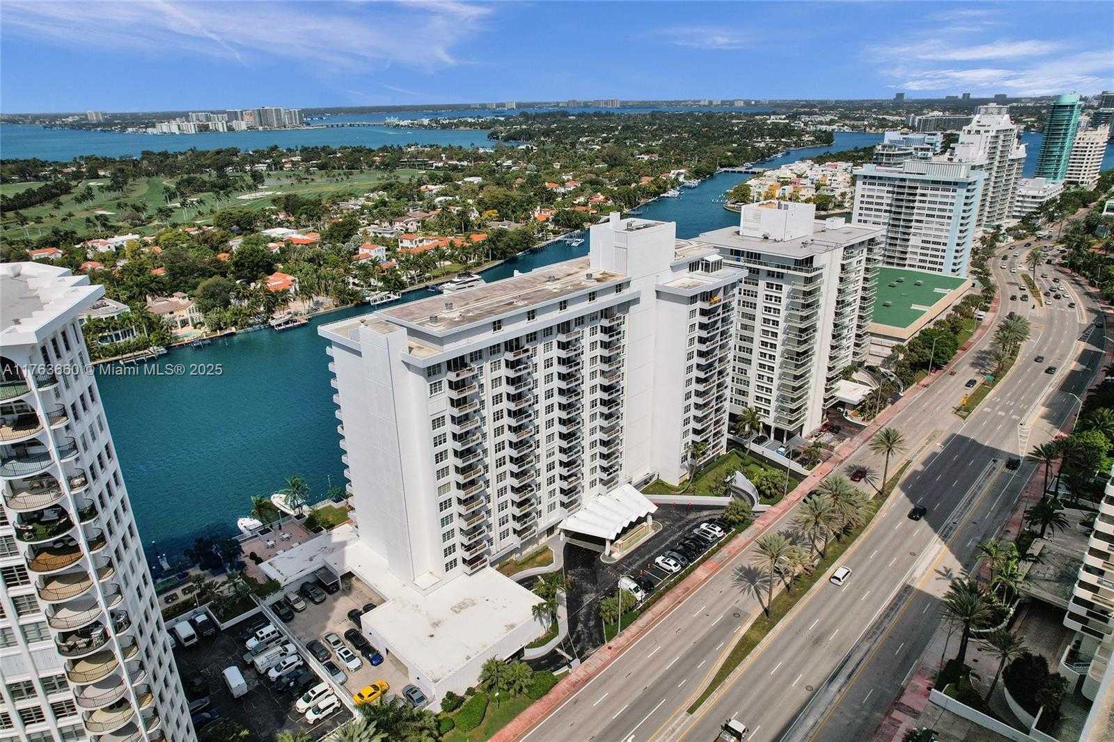Small Image of 5700 COLLINS AVE #12E, Miami Beach Number 80