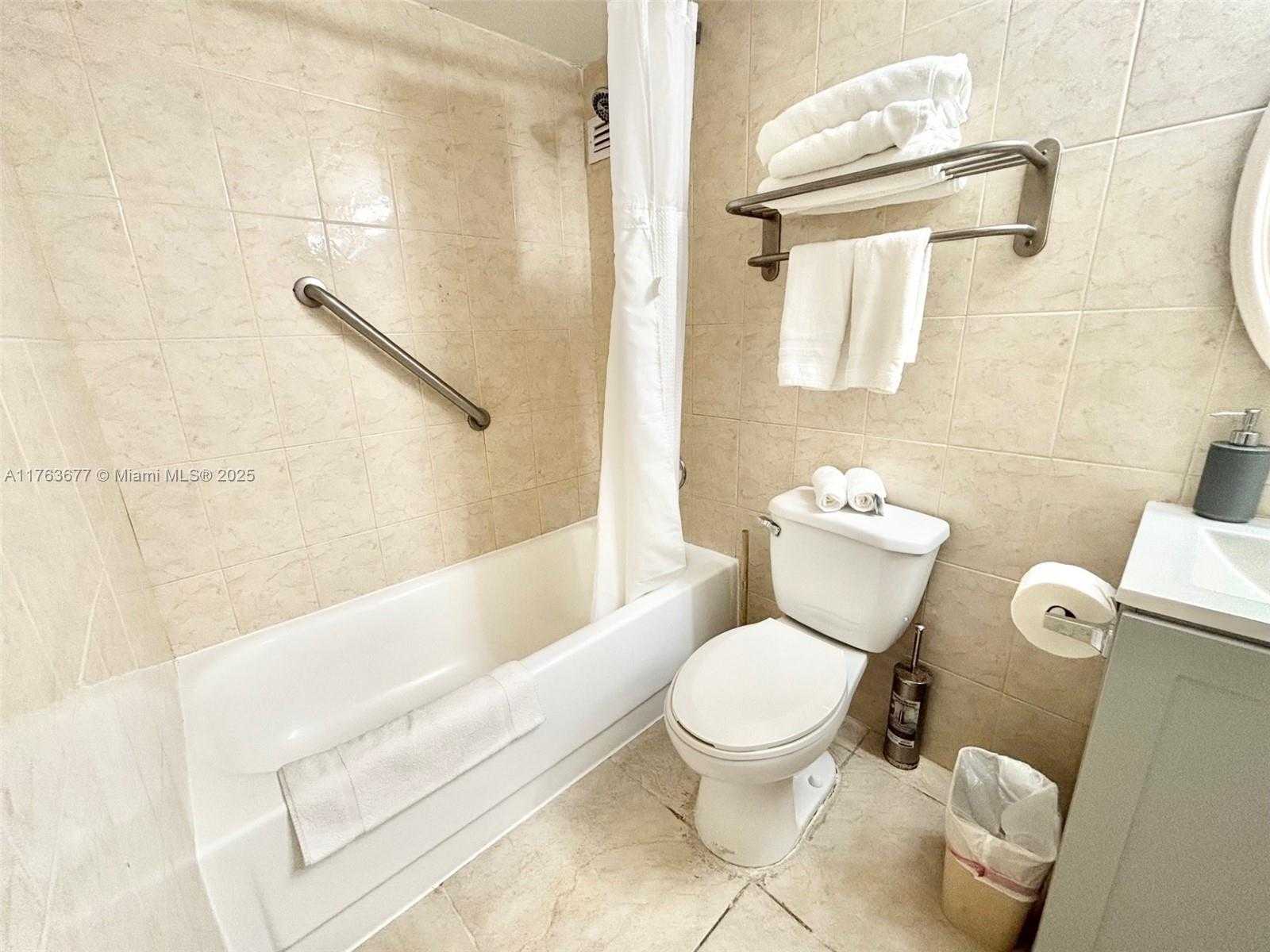 Small Image of 19201 COLLINS AVE #338, Sunny Isles Beach Number 13