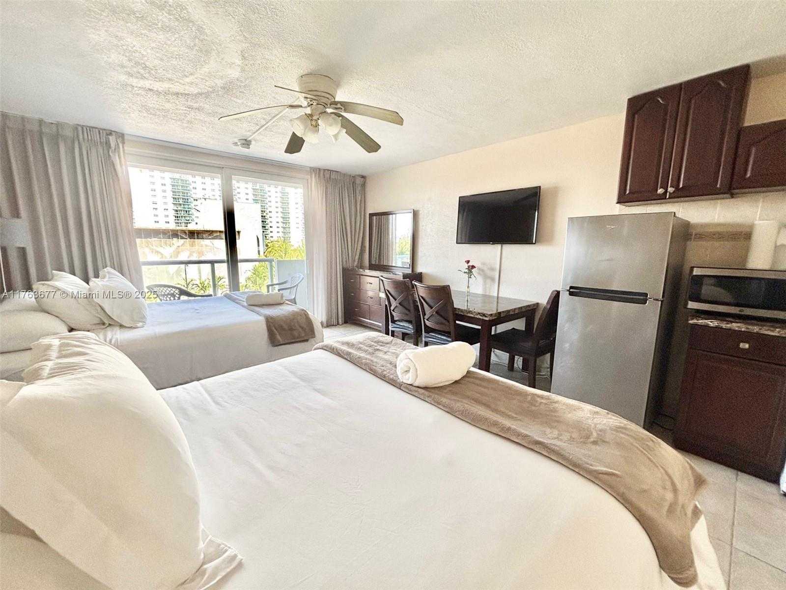 Small Image of 19201 COLLINS AVE #338, Sunny Isles Beach Number 7