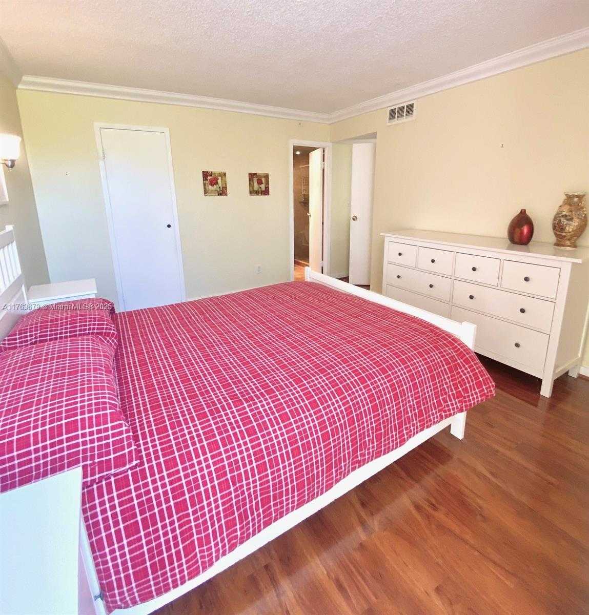 Small Image of 210 172ND ST #226, Sunny Isles Beach Number 17