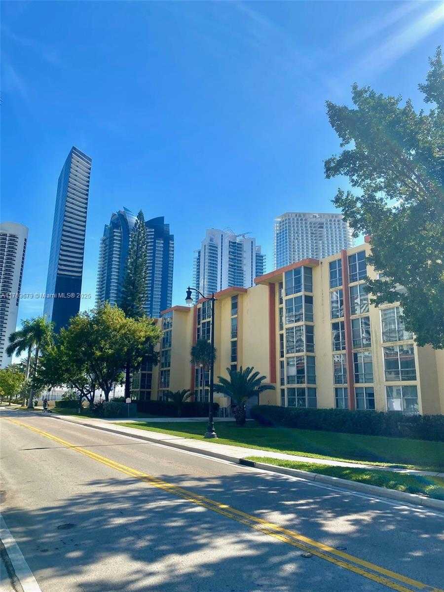 Small Image of 210 172ND ST #226, Sunny Isles Beach Number 33