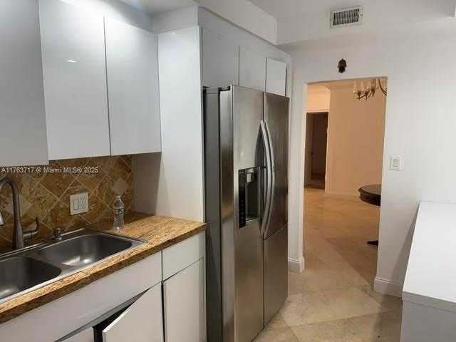 Small Image of 10185 COLLINS AVE #308, Bal Harbour Number 19