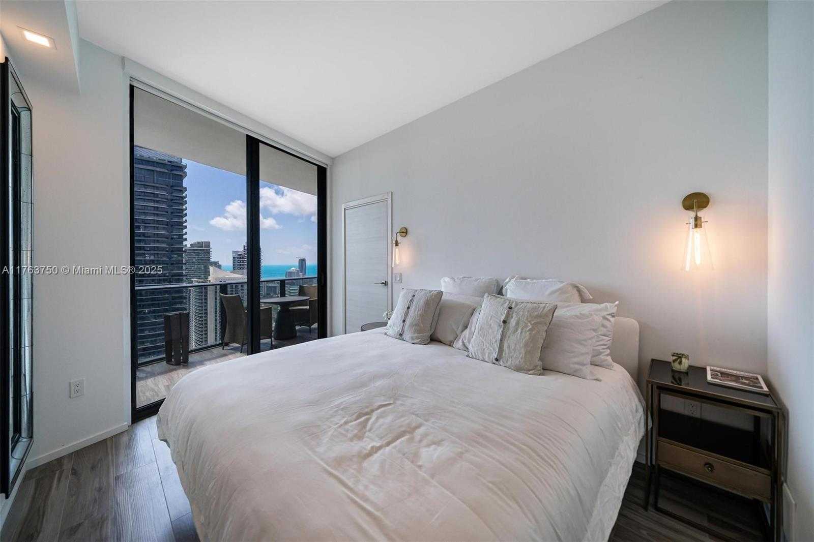 Small Image of 801 SOUTH MIAMI AVE #4802, Miami Number 10