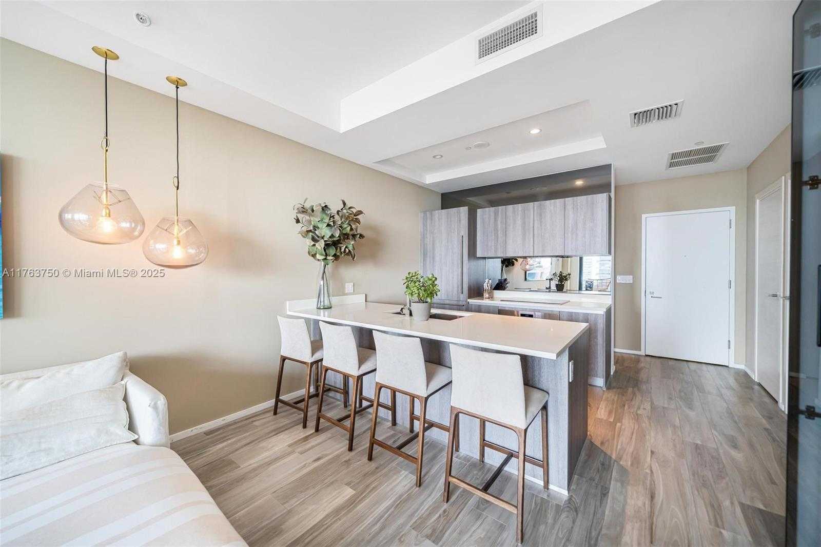 Small Image of 801 SOUTH MIAMI AVE #4802, Miami Number 12