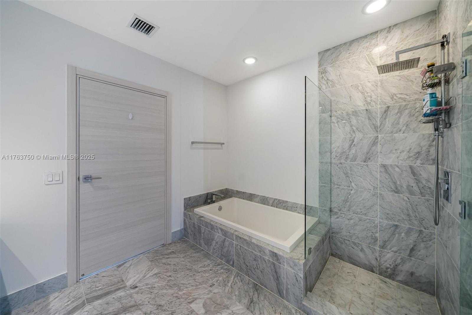 Small Image of 801 SOUTH MIAMI AVE #4802, Miami Number 24